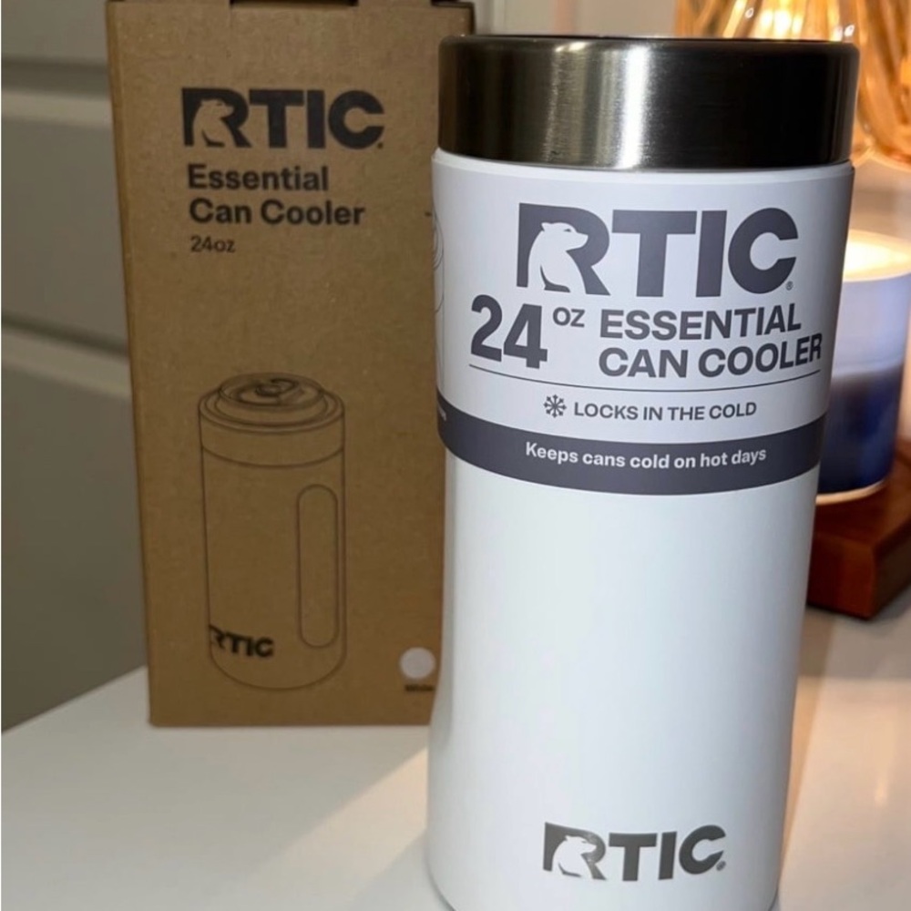 RTIC Essential Can Cooler 24oz